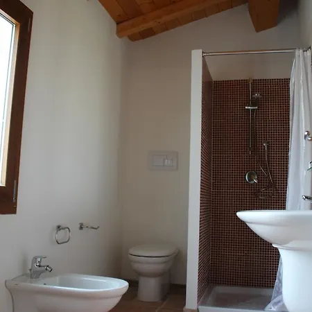 斯塔加莱公寓 * 阿列恩图