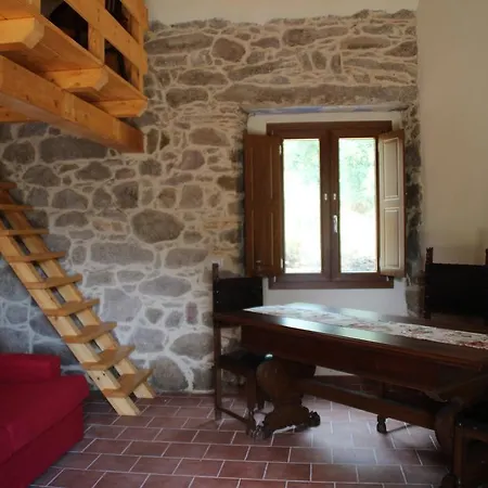 公寓 斯塔加莱公寓 *