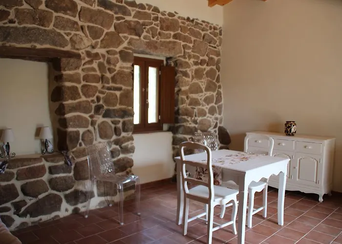 Stazzo Gallurese La Cugara * Aglientu